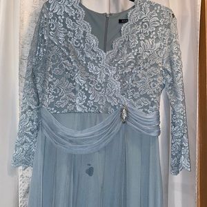 Size 12 teal long dress